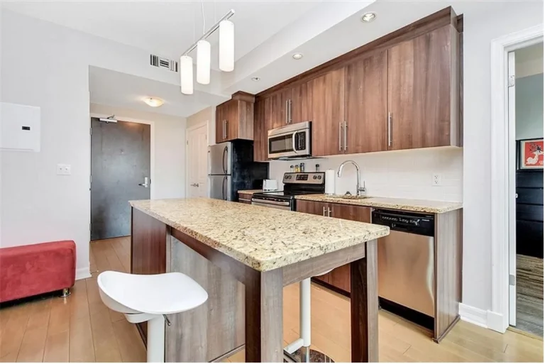 238 Besserer St, Ottawa, ON