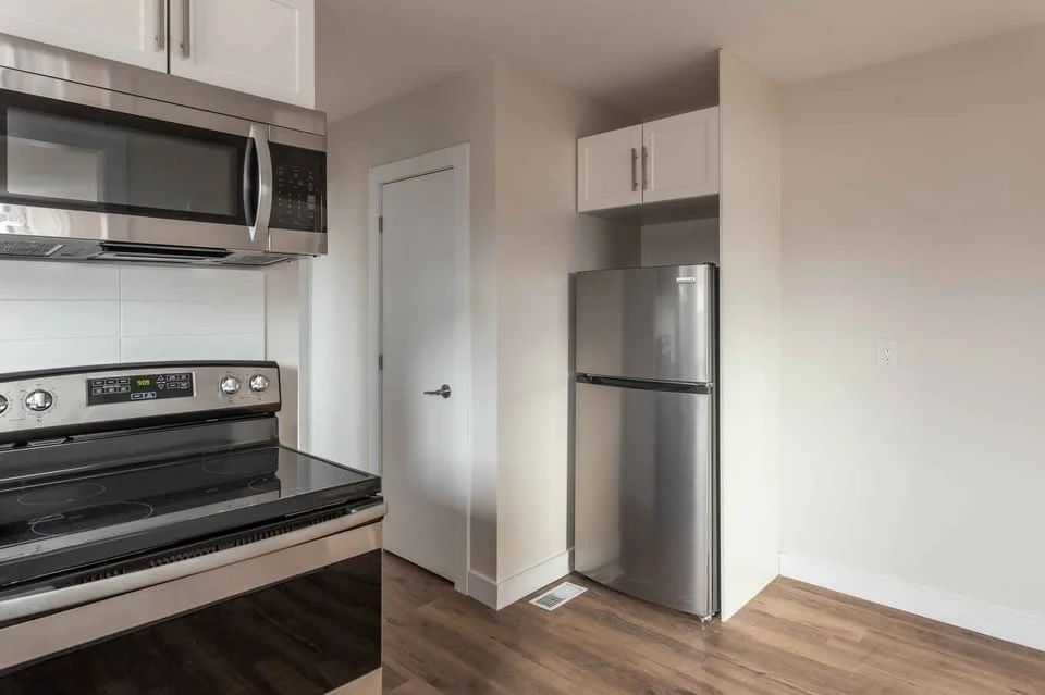253 Des Pères-Blancs Ave Vanier, ON K1L 7L6